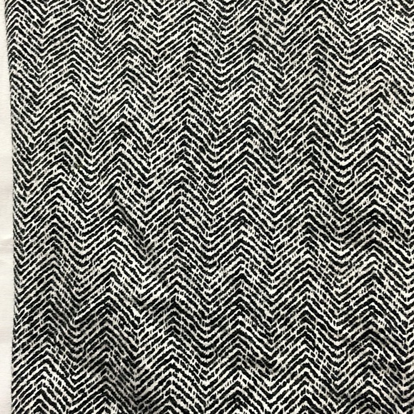 Women’s size large Ana a new approach black and white leggings - Picture 2 of 7